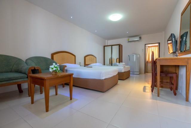 ראיונג Golden House Service And Apartment מראה חיצוני תמונה